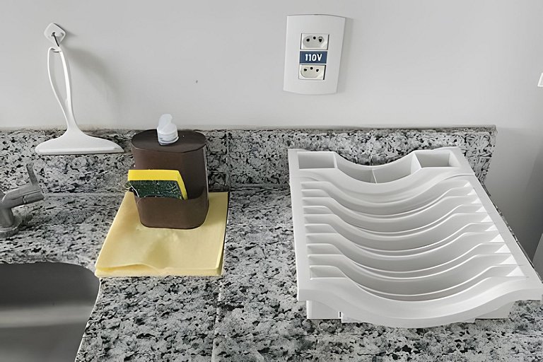 Apto na Barra com Cozinha e Garagem 8BL2