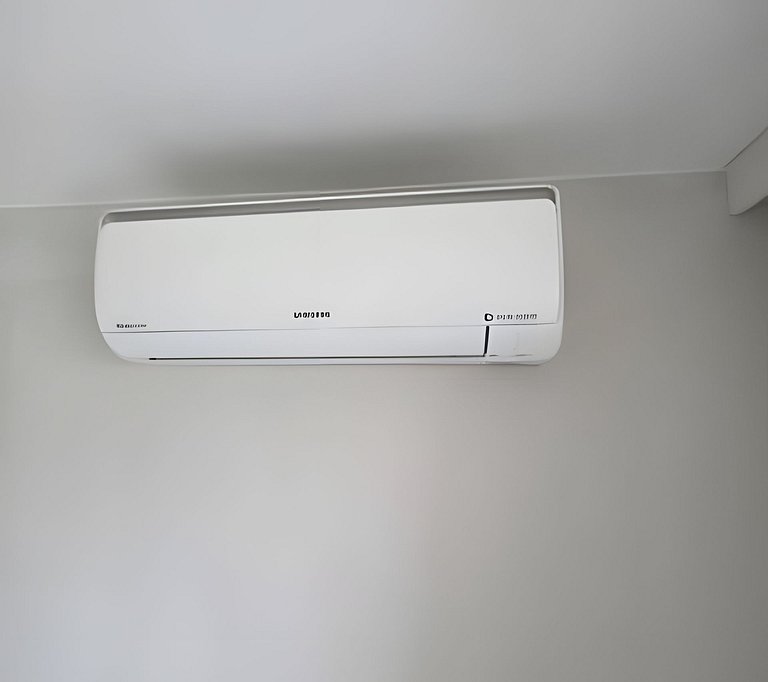 Suíte na Barra Garagem Micro-ondas e TV 50" 121BL2