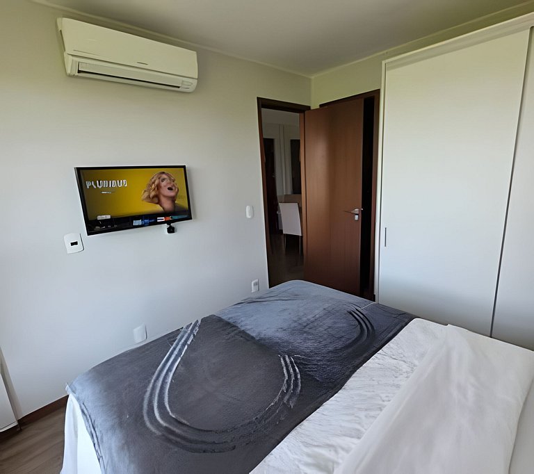 Apto na Barra com Cozinha e Garagem 122BL2