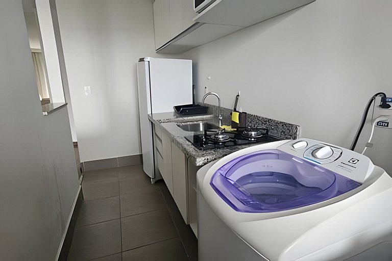 Apto na Barra com Cozinha e Garagem 121BL2