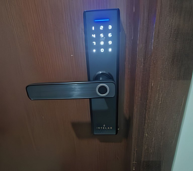 Suíte na Barra c/ Garagem e Self Check-in 132BL2