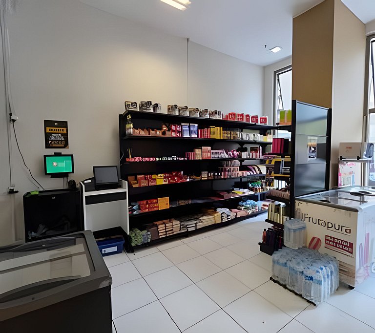 Suíte na Barra c/ Garagem e Self Check-in 132BL2