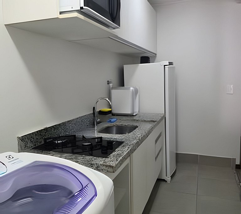 Apto na Barra com Cozinha e Garagem 3BL2