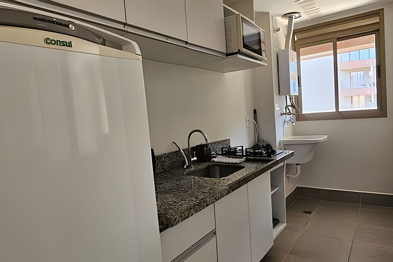 APTO na Barra com Cozinha e Garagem 162BL2
