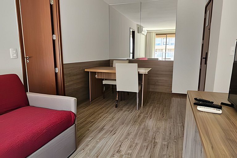 APTO na Barra com Cozinha e Garagem 162BL2