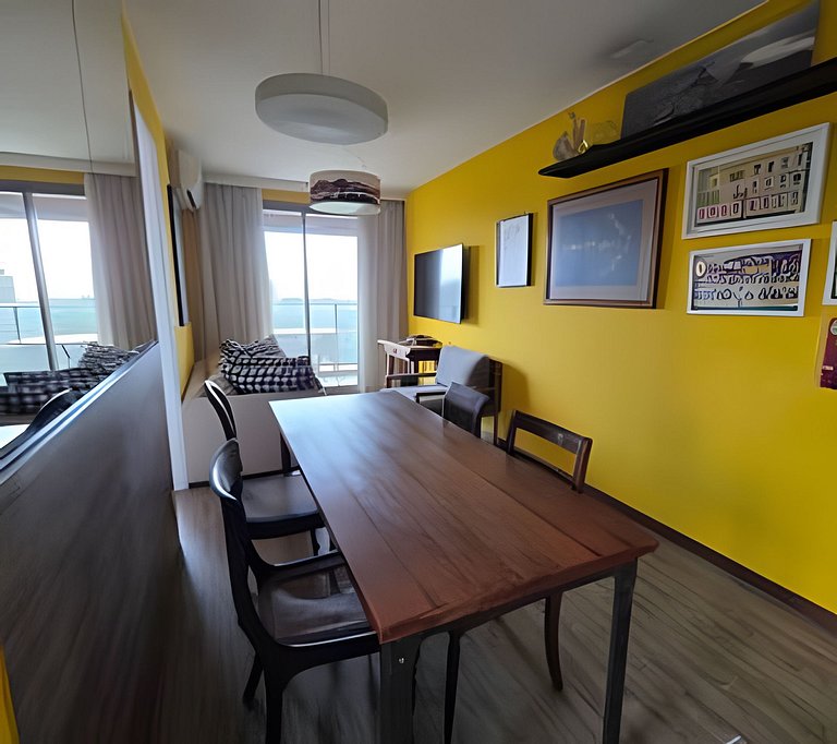 APTO na Barra com Cozinha, Garagem e TV 50" 131BL2