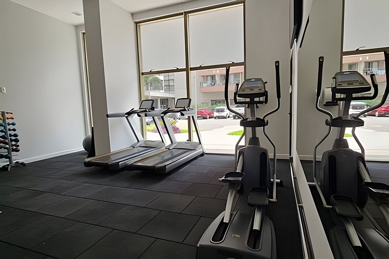 SUÍTE na Barra c/ Garagem e Self Check-in 171BL2