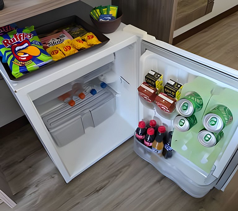 Suíte na Barra c/ Garagem e Self Check-in 114BL2