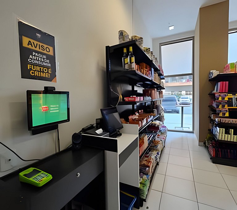 Suíte na Barra c/ Garagem e Self Check-in 114BL2
