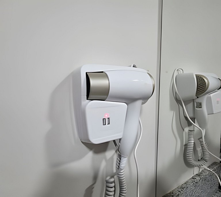 Suíte na Barra c/ Garagem e Self Check-in 1BL1