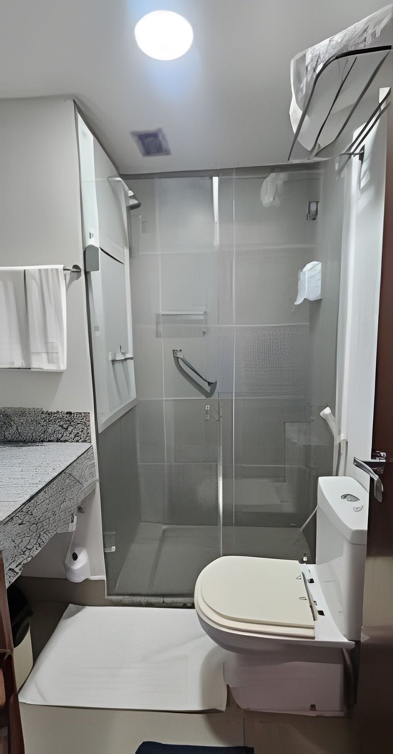 SUÍTE na Barra c/ Garagem e Self Check-in 162BL2