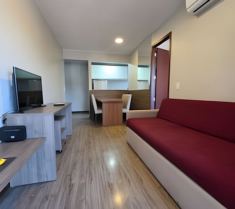 Apto na Barra com Cozinha e Garagem 1BL1