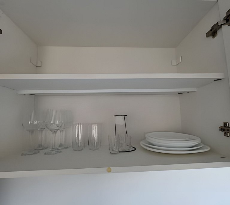 Apto na Barra com Cozinha e Garagem 1BL1