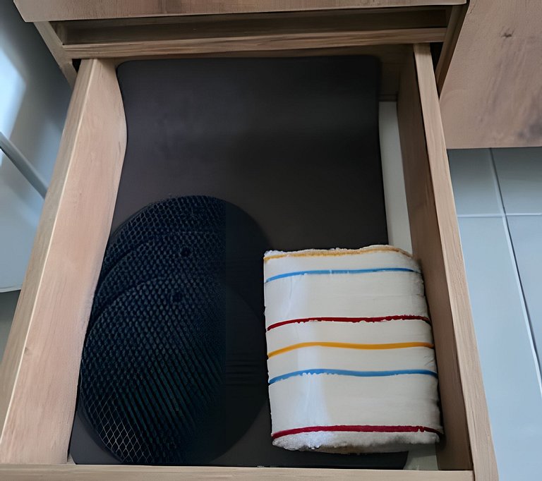 Apto na Barra com Cozinha e Garagem 1BL1