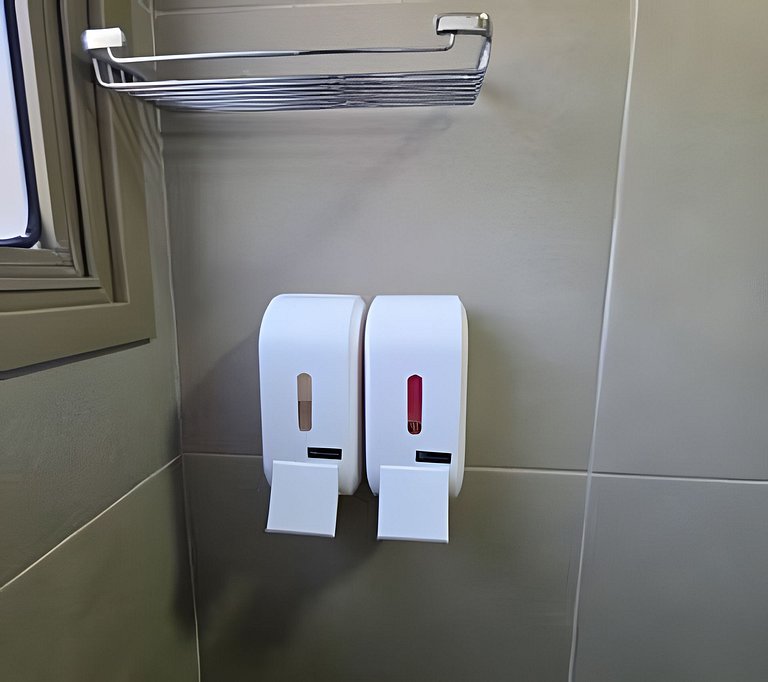 Apto na Barra com Cozinha e Garagem 1BL1