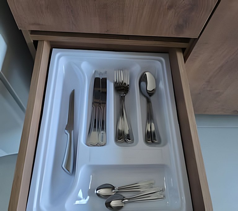 Apto na Barra com Cozinha e Garagem 1BL1