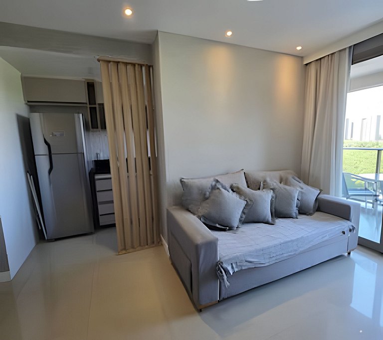 Apto na Barra com Cozinha, Garagem e TV 50" 5BL2