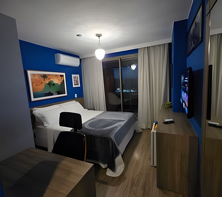 SUÍTE na Barra Garagem Self Check-in TV 40" 131BL2
