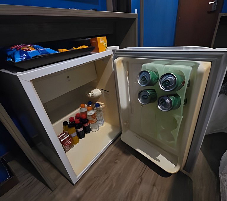 SUÍTE na Barra Garagem Self Check-in TV 40" 131BL2