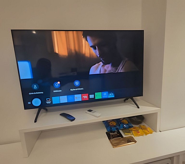 Suíte na Barra Garagem Micro-ondas e TV 42" 153BL2