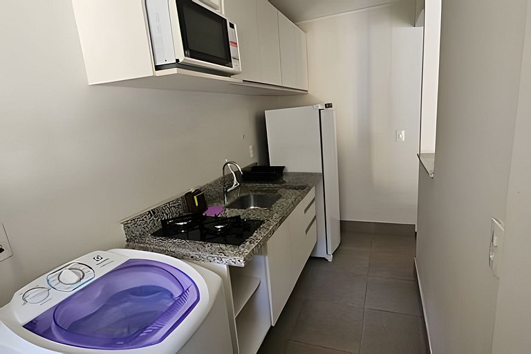 Apto na Barra com Cozinha e Garagem 8BL1