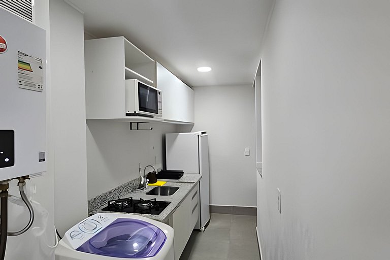 Apto na Barra com Cozinha e Garagem 112BL2