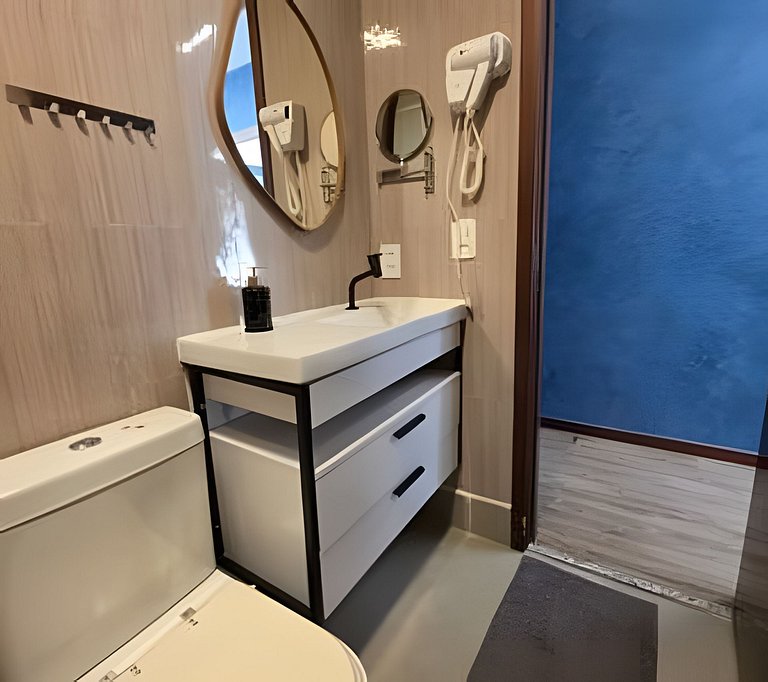 SUÍTE na Barra c/ Garagem e Self Check-in 123BL2