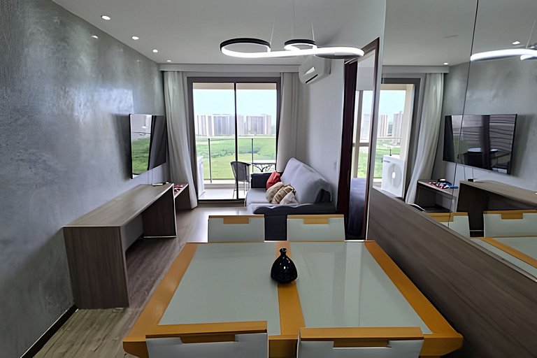 Apto na Barra com Cozinha, Garagem e TV 55" 151BL2