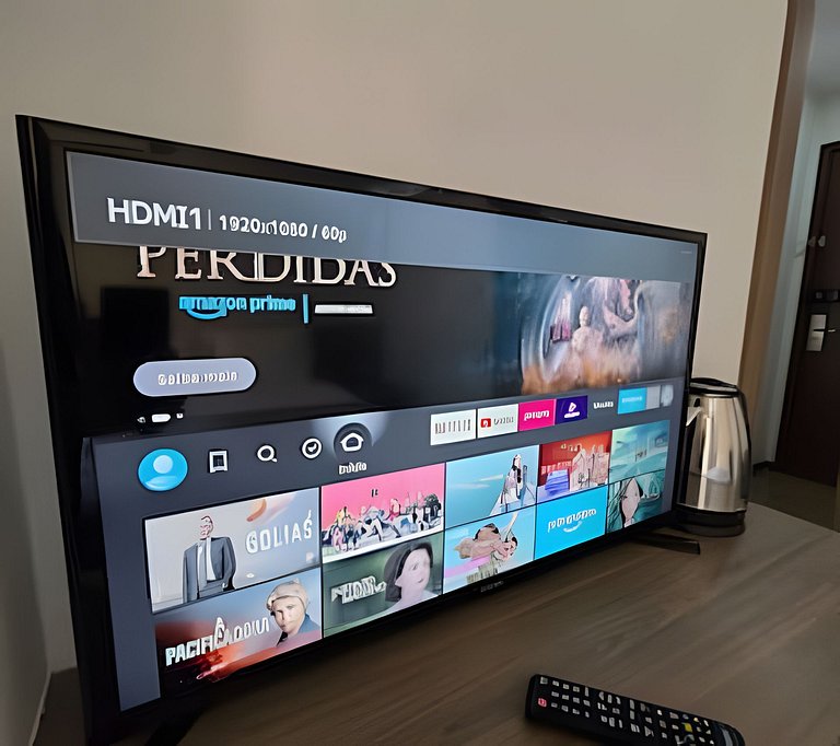 Suíte na Barra c/ Garagem e Micro-ondas 152BL2