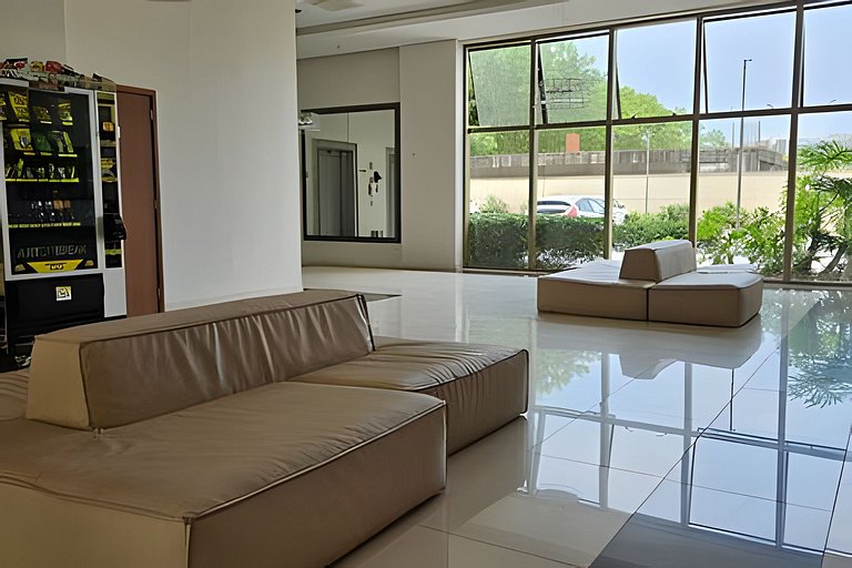 Suíte na Barra c/ Garagem e Self Check-in 1BL2