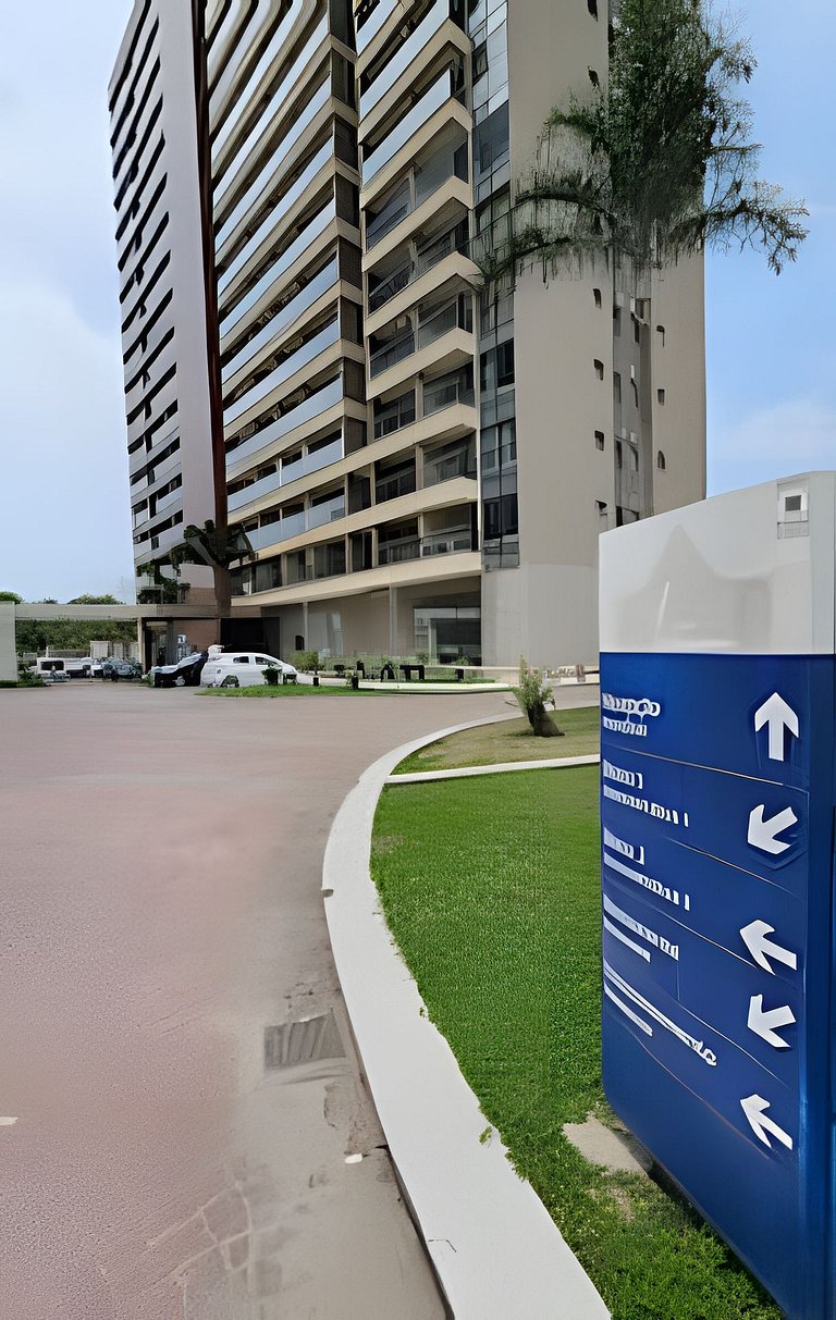 Suíte na Barra c/ Garagem e Self Check-in 1BL2