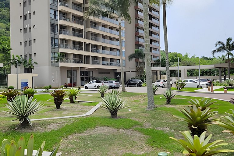 Suíte na Barra c/ Garagem e Self Check-in 1BL2